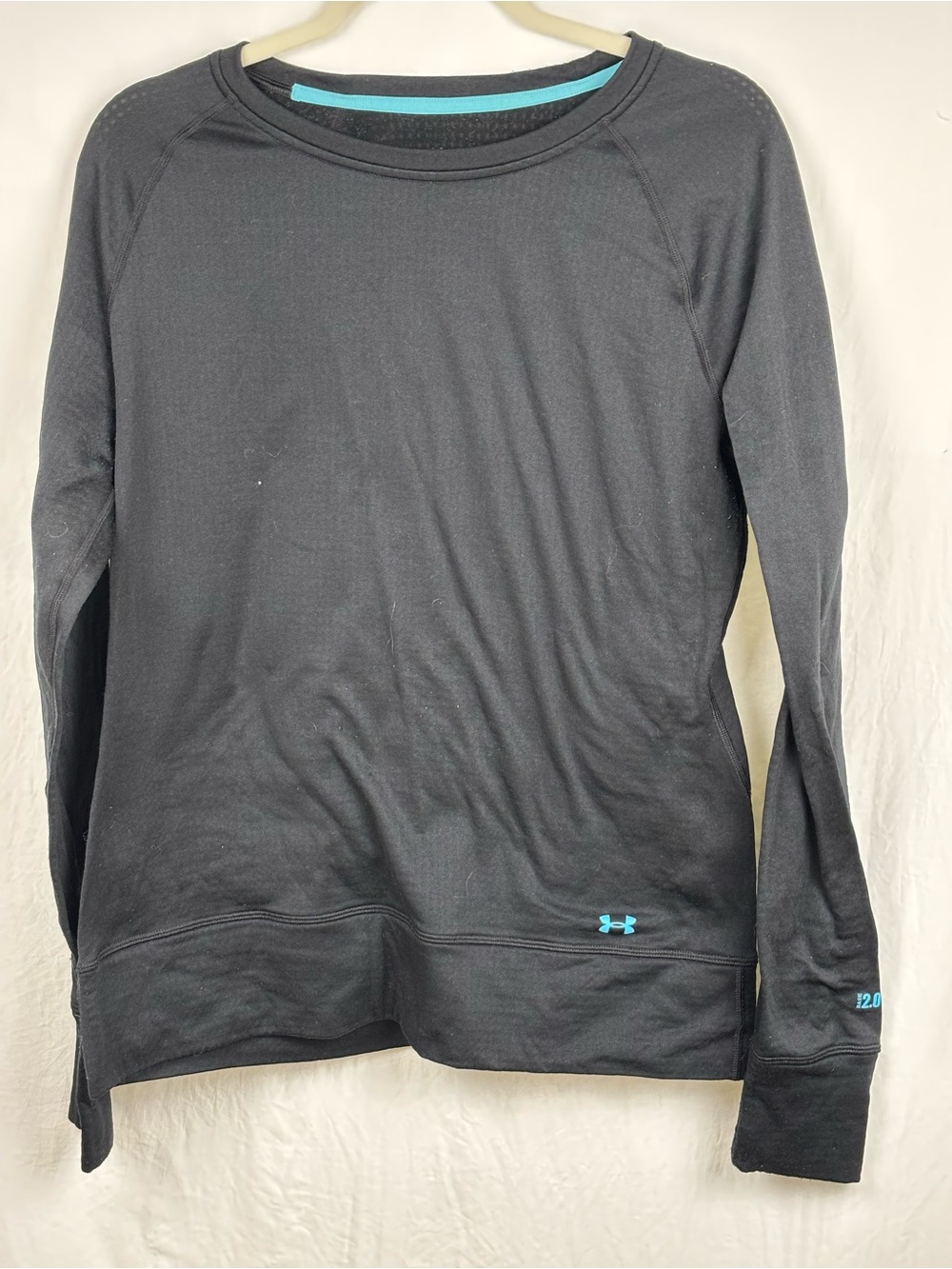 Under Armour womens XL fitted cold gear 2.0 base layer Black Crewneck top